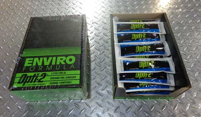 Opti-2 2 Cycle 2 Cases Of 28 Smokeless Oil 3.2 Oz Mix 2 Opti-2 2 Cycle 2 Cases Of 28 Smokeless Oil 3.2 Oz Mix - Image 2