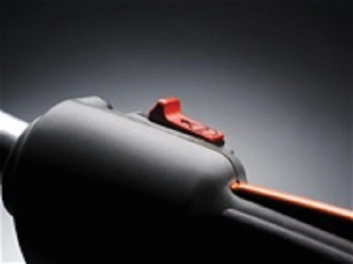 Husqvarna 525LST String Trimmer Shaft 25.4cc W/ Extra Oil & Trimmer Line 4 Husqvarna 525LST String Trimmer Shaft 25.4cc W/ Extra Oil & Trimmer Line - Image 4