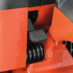 Makita EA5600FRGG 20" 56cc 4.1 HP Compact Chainsaw -Tool Comprehensive cde5da5f e8ab 481b 9492 d64799832a11 ea5600fr f 1500px