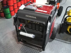 Honda EU7000iS 7000 Watt Electric Fuel Injected Generator -Tool Comprehensive dsc00406 2
