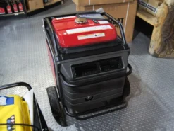 Honda EU7000iS 7000 Watt Electric Fuel Injected Generator -Tool Comprehensive dsc00408 2