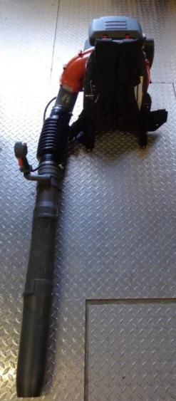 Husqvarna 570BTS Backpack Leaf Blower - 65.6cc X-Torq Engine -Tool Comprehensive dsc01809 1