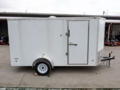 Enclosed Trailer 6'x12' White - V-Nose 3,500 Lb. Axle Storage -Tool Comprehensive dsc02579 2