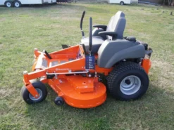 Husqvarna MZ61 61" Zero Turn Lawn Mower 24HP KAW (Scratch & Dent) -Tool Comprehensive dsc02668 4