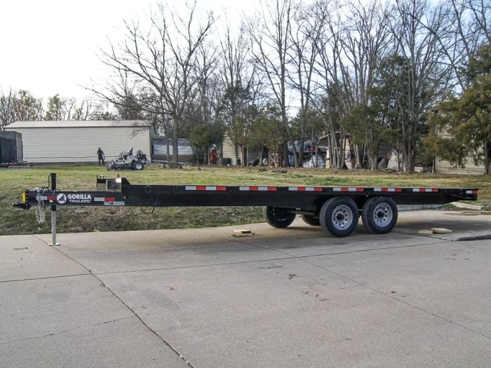 8.5x22 IBeam Deckover Equipment Trailer Straight Deck (2) 5200lb Axles 4 8.5x22 IBeam Deckover Equipment Trailer Straight Deck (2) 5200lb Axles - Image 4