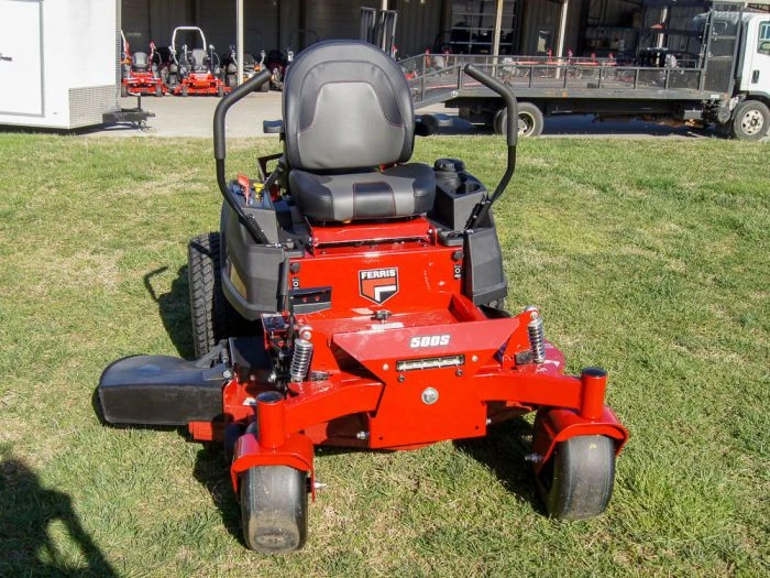 Ferris 5902101 48" 500S Zero Turn Mower 25HP Briggs 2 Ferris 5902101 48" 500S Zero Turn Mower 25HP Briggs - Image 2
