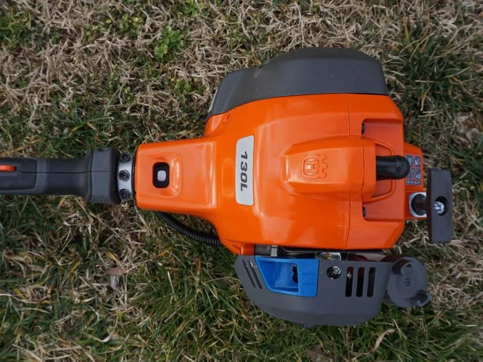 Husqvarna 130L Straight Shaft 18" Cut String Trimmer 28cc 4 Husqvarna 130L Straight Shaft 18" Cut String Trimmer 28cc - Image 4