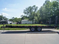 8.5x20 Deckover I-Beam Trailer (2) 5,200lb Axles Stand-Up Ramps 9 8.5x20 Deckover I-Beam Trailer (2) 5,200lb Axles Stand-Up Ramps -Tool Comprehensive dsc06779 3