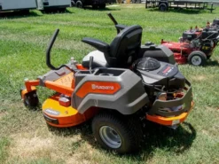 Husqvarna Z242F 42" Zero Turn Mower 21.5HP Kawasaki -Tool Comprehensive dsc07994 1