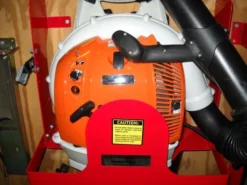 Trimmer Trap Enclosed Trailer General Purpose Blower & Sprayer Rack 7 Trimmer Trap Enclosed Trailer General Purpose Blower & Sprayer Rack -Tool Comprehensive dscn0068 1