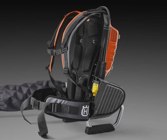 Husqvarna 550iBTX Backpack Leaf Blower 40Volt 73 DB(A) 5 Husqvarna 550iBTX Backpack Leaf Blower 40Volt 73 DB(A) - Image 5