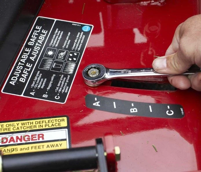 Toro 72922 72" ZMaster Rear Discharge Zero Turn Mower 26.5 HP KOH EFI 5 Toro 72922 72" ZMaster Rear Discharge Zero Turn Mower 26.5 HP KOH EFI - Image 5