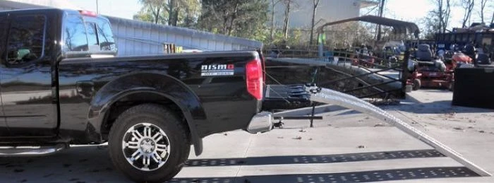 Ohio Steel 1084C 1200 Lb Capacity Folding Arched Steel Ramps 6 Ohio Steel 1084C 1200 Lb Capacity Folding Arched Steel Ramps - Image 6